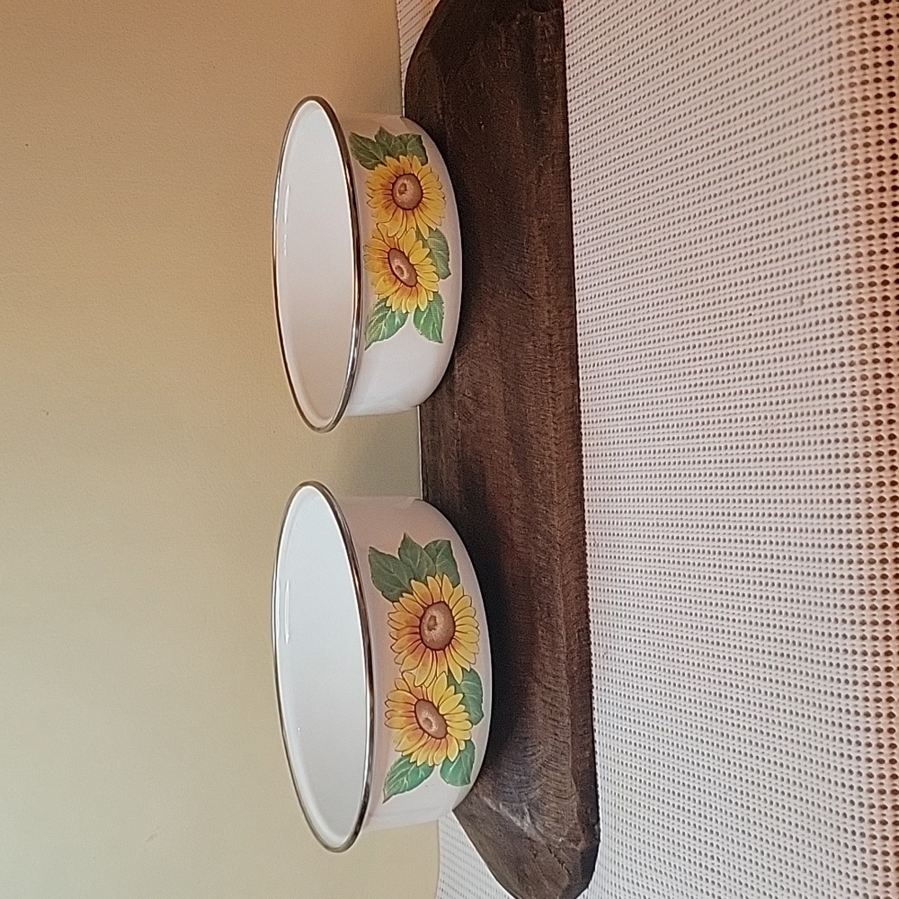 Lincoware Enamel Nesting Bowls